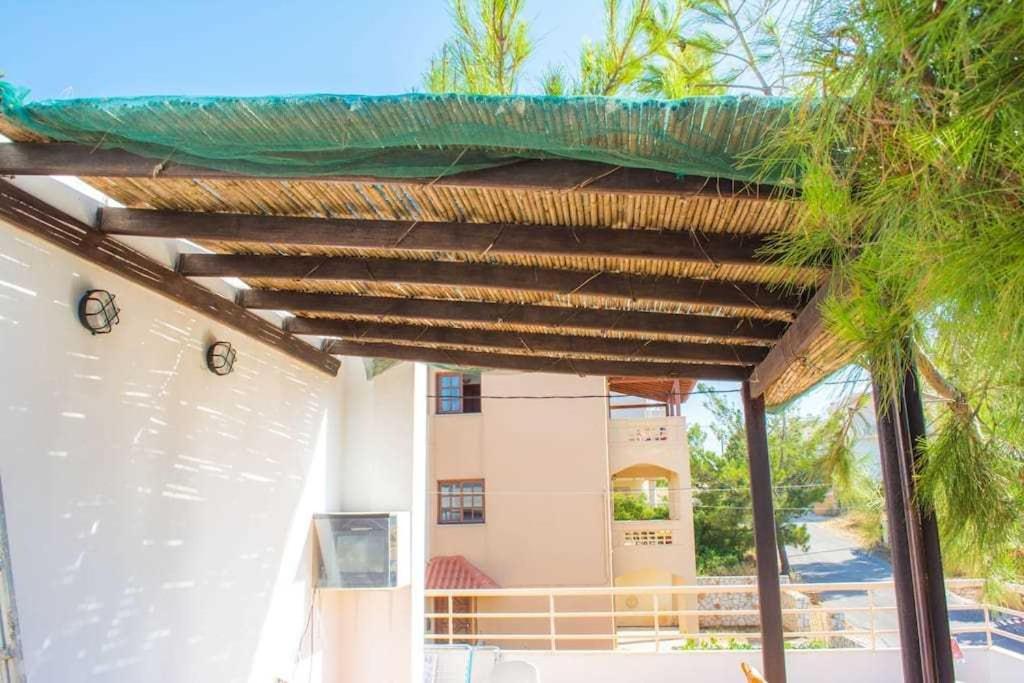 Thanasis Villa Kounoupidhianá Exterior foto